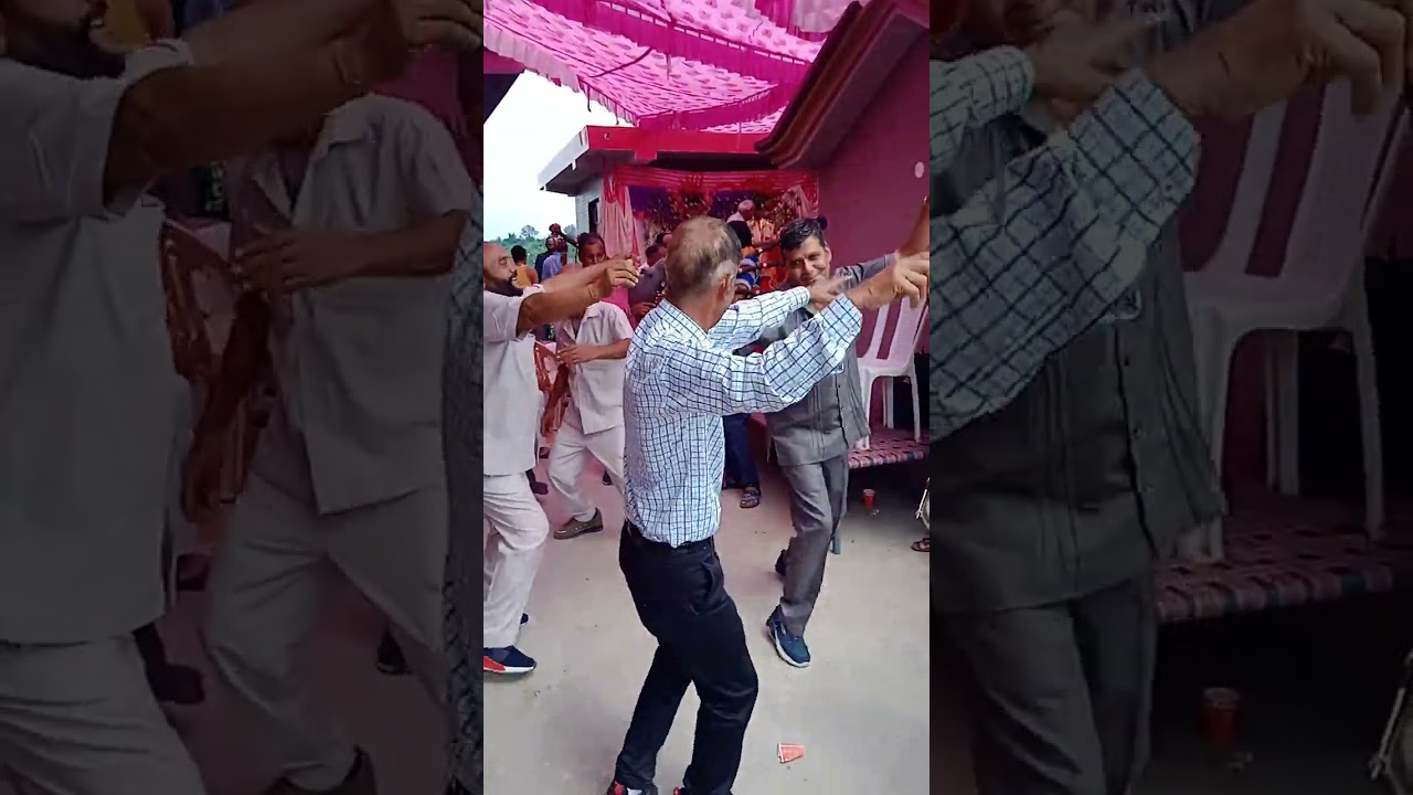 Million dollars smiles, time, enjoyment. Yaaden yaad aati hai batein bhul jati hain...