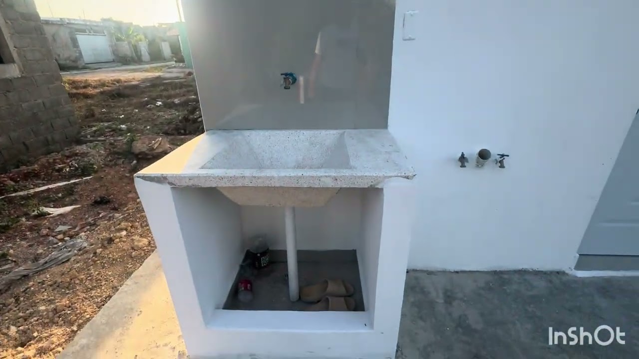 Casas Modelo Jhon Desde RD$5,200,000 En Santo Domingo Este .. Residencial Cerrado con Seguridad 24/7