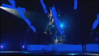 Enrique Iglesias - Tired Of Being Sorry  à Belfast 2007&amp; Enrique Iglesias live from Belfast 2007