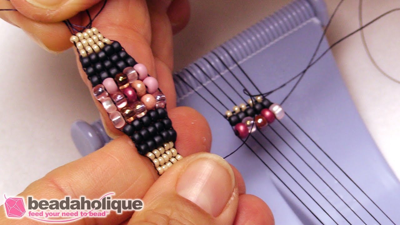 How to Work with a Bead Loom 