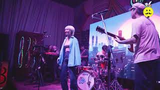 เรือใบ - TELEx TELEXs Live At Camperbar Phitsanulok