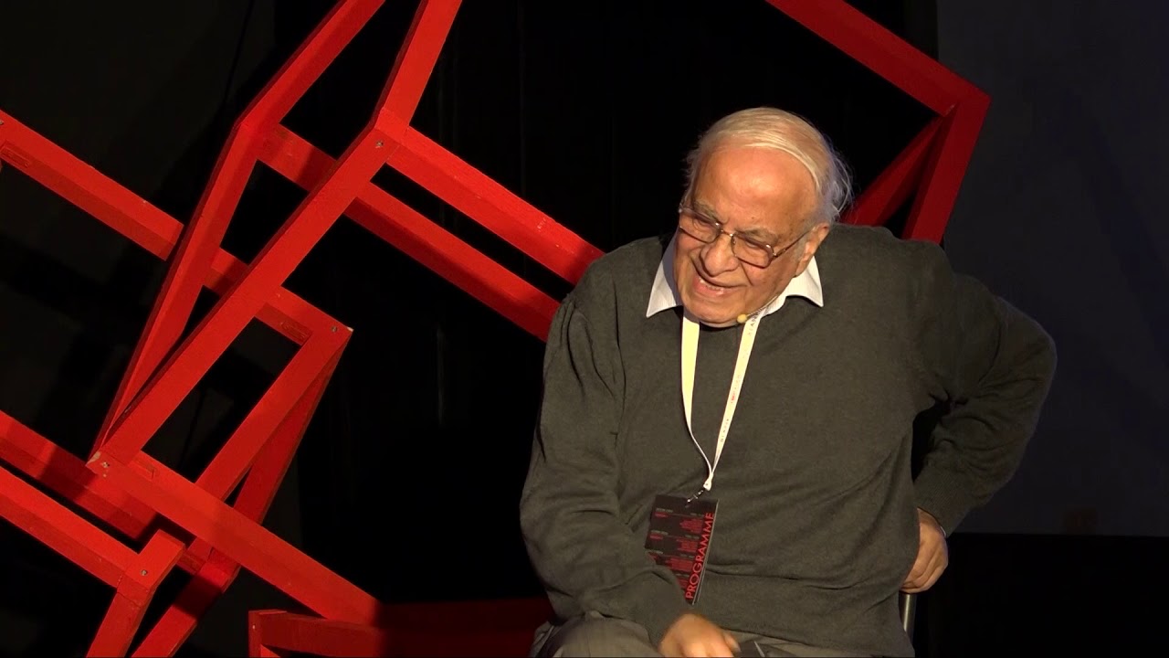 Συμπληρώνοντας το κενό της γνώσης μας για το σύμπαν | Dionysios Simopoulos | TEDxAUEB