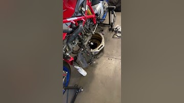 DUCATI 2008  STUCK IN GEAR WONT SHIFT TO Neutral