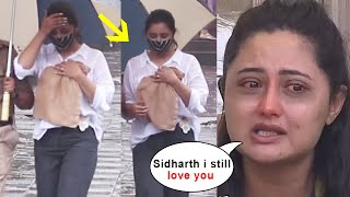 Ex Girlfriend Rashmi Desai Hold Sidharth Shukla last Belonging with Her Chest and Crying Brutally