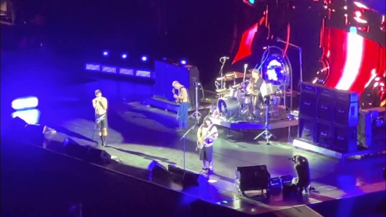 Red Hot Chili Peppers Reach Out (Brisbane 29/01/23) YouTube