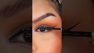 Easy Eyeliner tutorial ✨👀🤎#softglamlook #eyemakeup#ytshort #youtubefeed#diyhairstyle#makeup#viral
