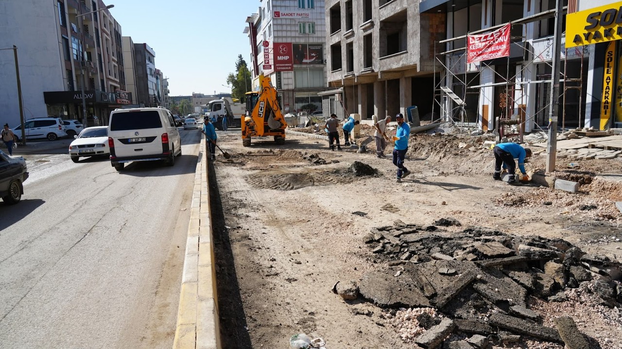 Zey Caddesi’nde altyapı tamamlandı, asfalt serimi başladı