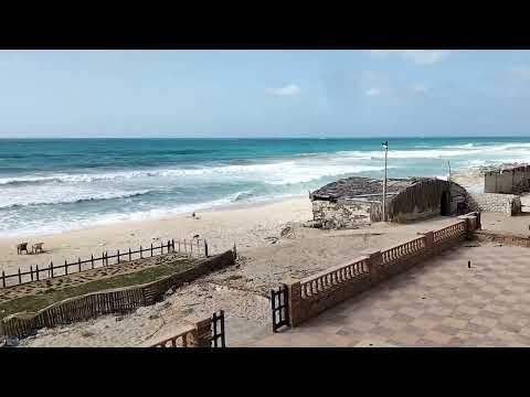 شقه على البحر مباشرة شارع ابو تلات الرئيسى السعر 650الف قابل للتفاوض