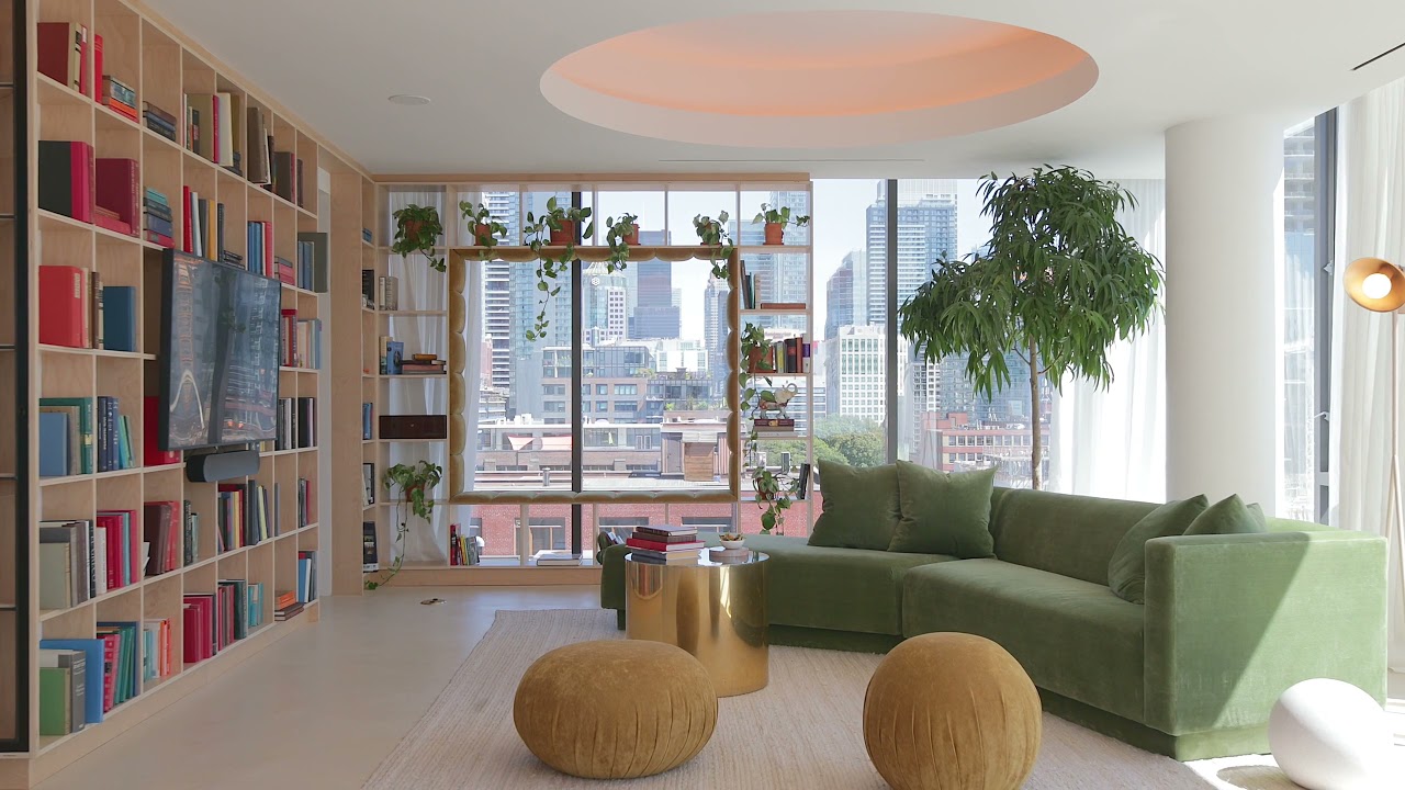 901 - 500 Wellington Street West