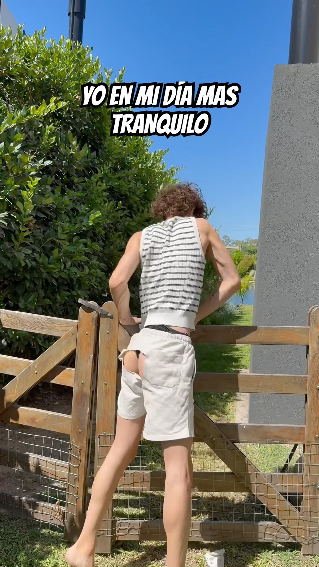 MATIAS SE TE ROMPIÓ EL PANTALON