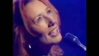 Tori Amos - Beauty Queen/Horses (RAINN Benefit Concert, January 23, 1997)