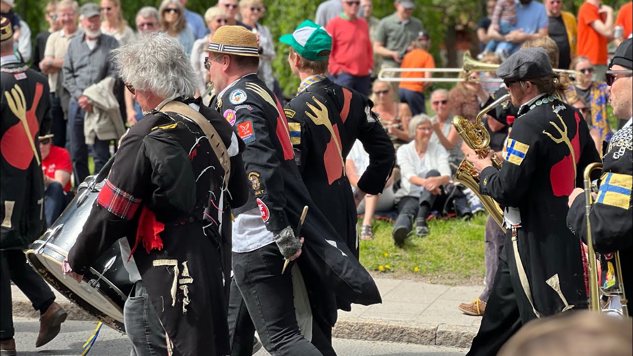 Walking in Linköping, Sweden - City Tour and Cathedral