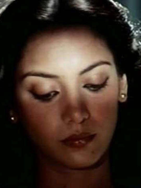 #Shabana Azmi old movie❤️♥️❣️ #bollywood #love #hindisong