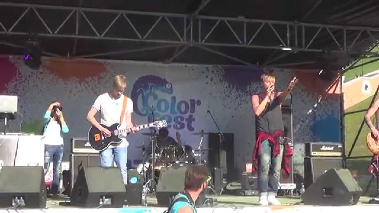 Color Fest Нижний Новгород. 4POST Фиолетовые бабочки