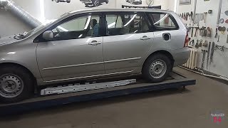 Toyota Corolla Fielder, на первый взгляд целые пороги.