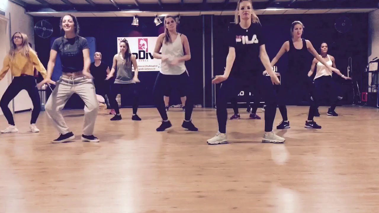 Zumba Dance choreography La colegiala YouTube