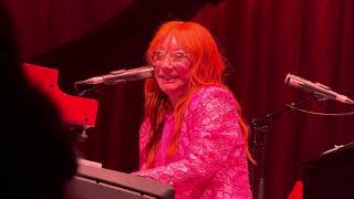Tori Amos sings “Stronger Together” - Birmingham Symphony Hall 10th April 2026