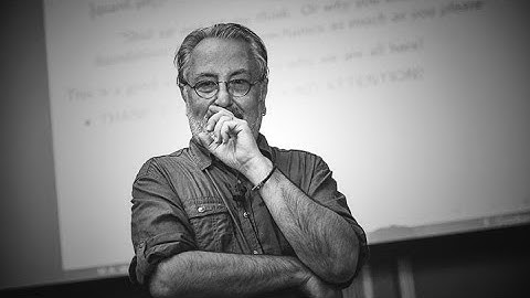 Maurice de Gosson: Short-Time Behaviour of Bohmian Trajectories (EmQM13)