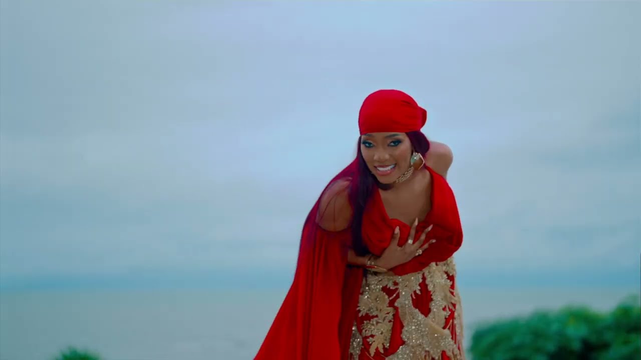 Djelykaba Bintou Feat. Viviane Chidid - (Clip Officiel)
