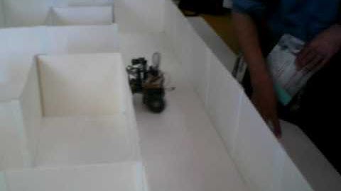 Robot Laberinto Intercon 2009