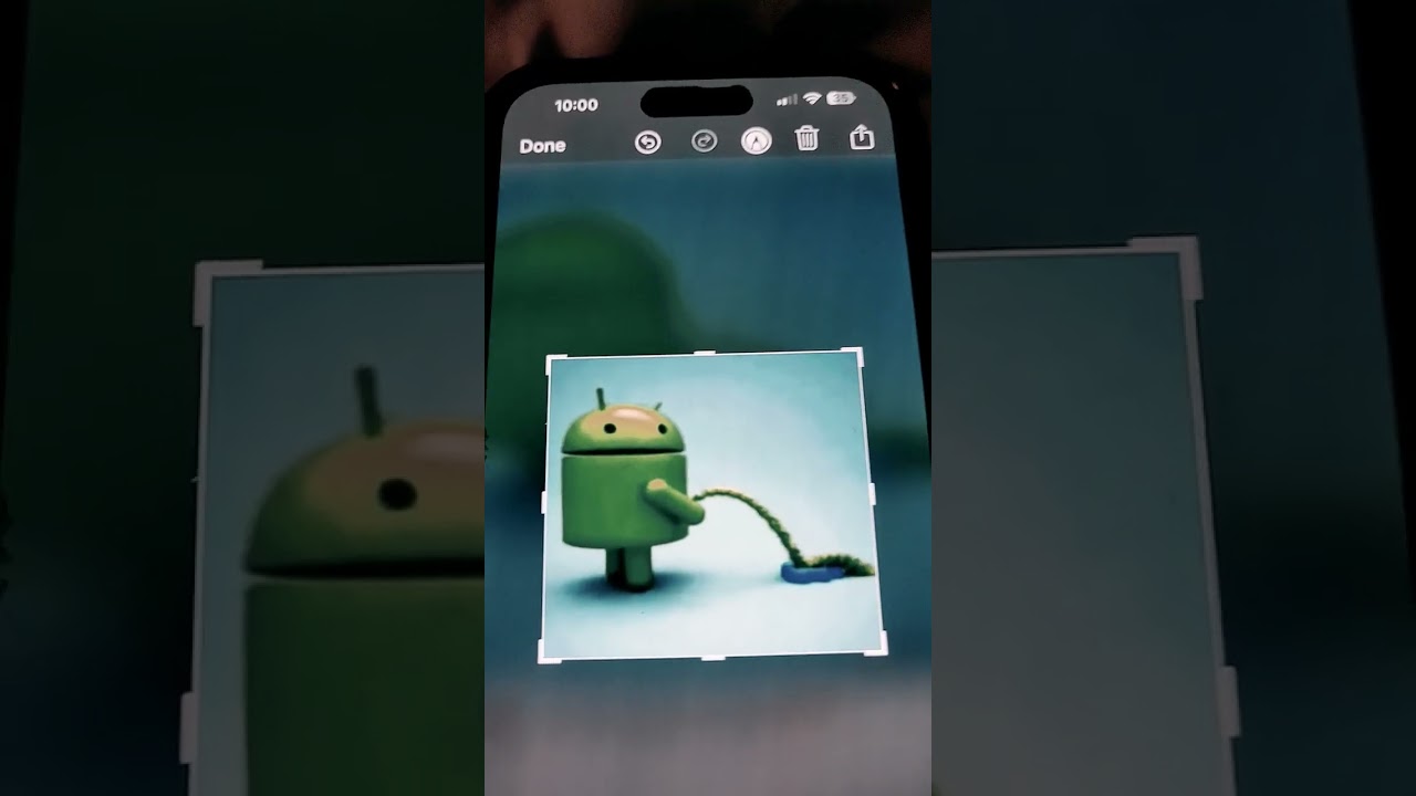 Android pees on apple iphone meme with sound