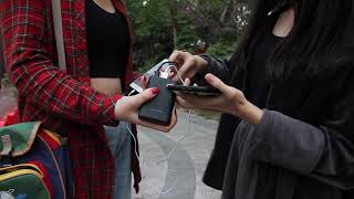 W1052P power bank from Charmast charge 2 pphones together