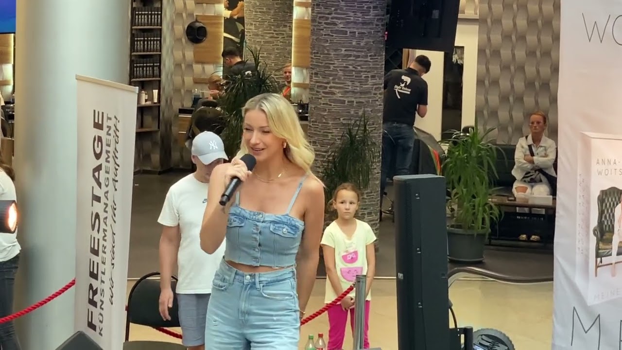 Anna Carina Woitschak - "Glücksmomente" Magdeburg City Carrè 20.08.24