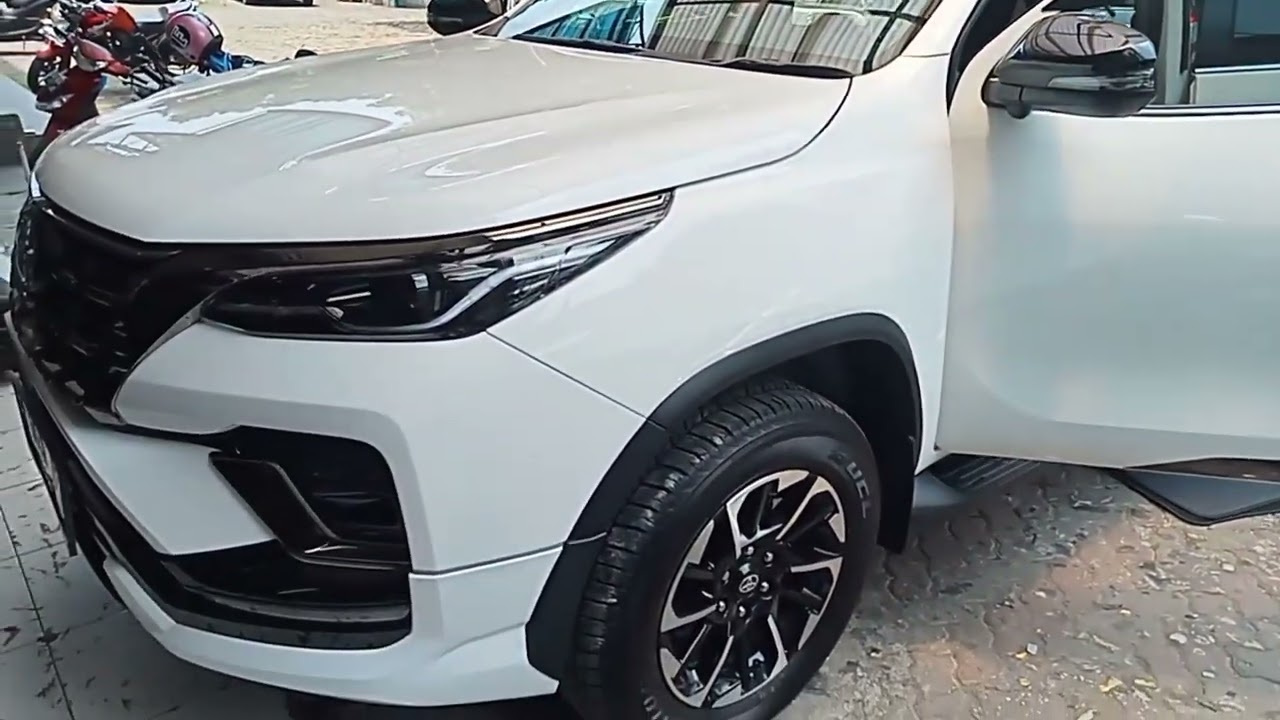 Tutorial cara pasang karpet Dasar di Mobil Toyota Fortuner