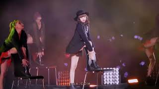 Lisa solo - Best dancer ever - Fancam Complication