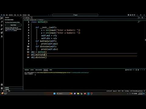 creating a class in Python with input from the user in hindi
