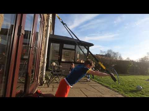 TRX Kneeling roll out