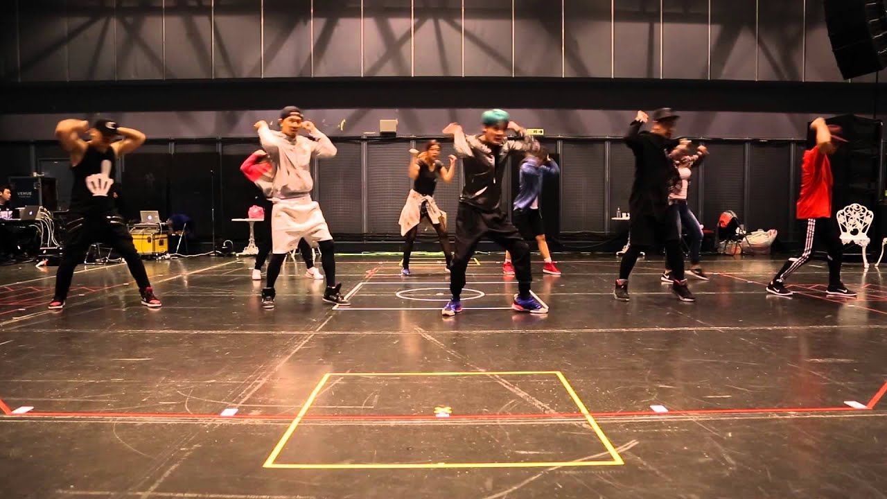 XIA 준수 '꽃' 안무 연습 (XIA JUNSU 'FLOWER' Dance Practice)