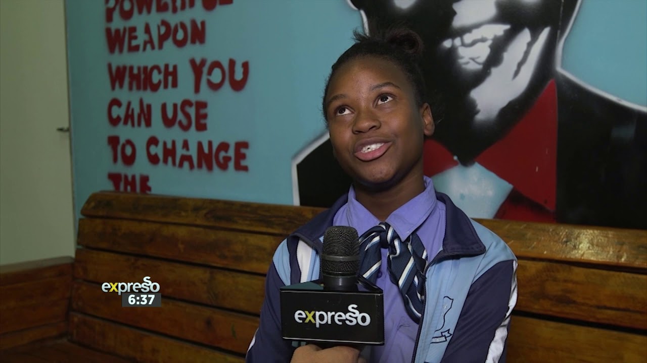 entertainment weekly ซับไทย Mandela Monday Hero - Ikamva Labantwana Bethu