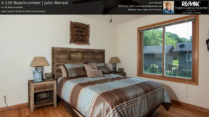 4-126 Beachcomber | Julie Wenzel