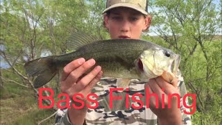 Bass Fishing in MOSSY pond