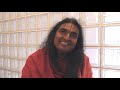 Om chanting entrevista a sri swami vishwananda  parte 1