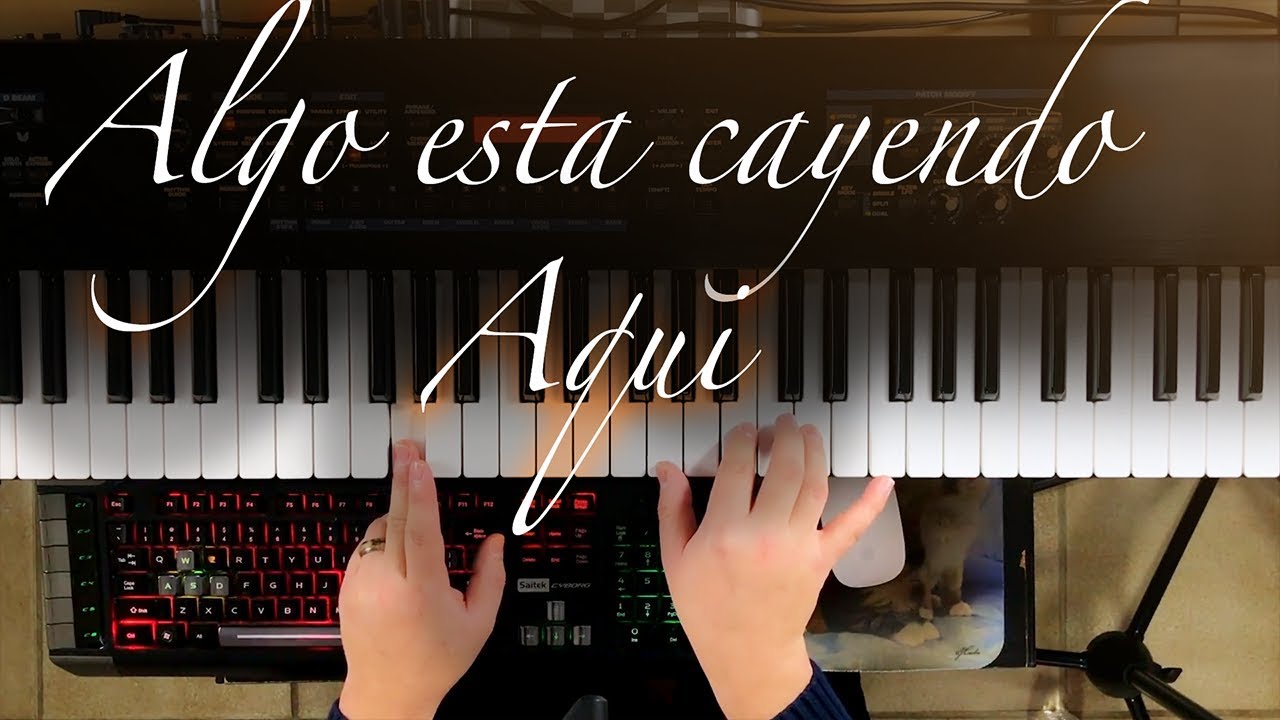 Algo esta cayendo aquí - Piano Tutorial - YouTube