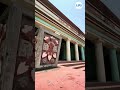 Escuela Delfina: el centro escolar que simula un templo maya