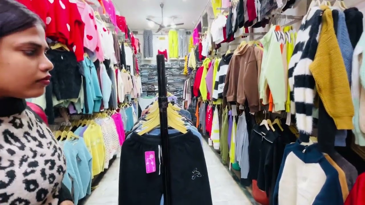 Bhajanpura local market vlog 👍🏻🤩