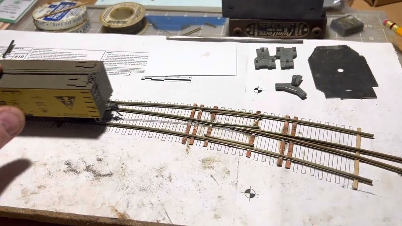 A #10 curved turnout in HO Scale