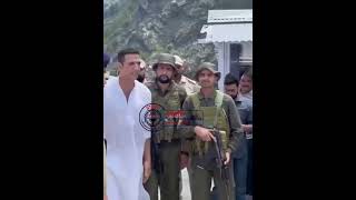 Bollywood Star Akshay Kumar Offers Prayers at Shri Mata Vaishno Devi Shrine#bollywood #akshaykumar