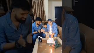 Ghar Par Banaya Apne Birthday Ka Cake 🎂 Market Jaisa Taste! | KitchenVeast #shorts