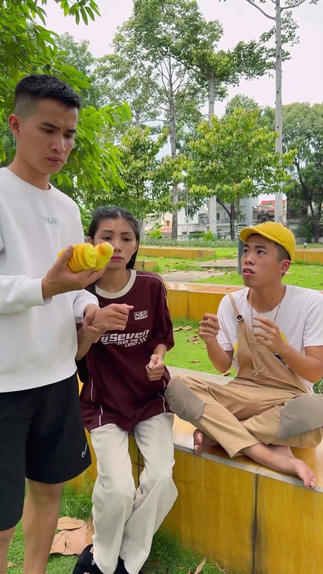 LNS - Cậu bé lương thiện || Honest boy #shorts