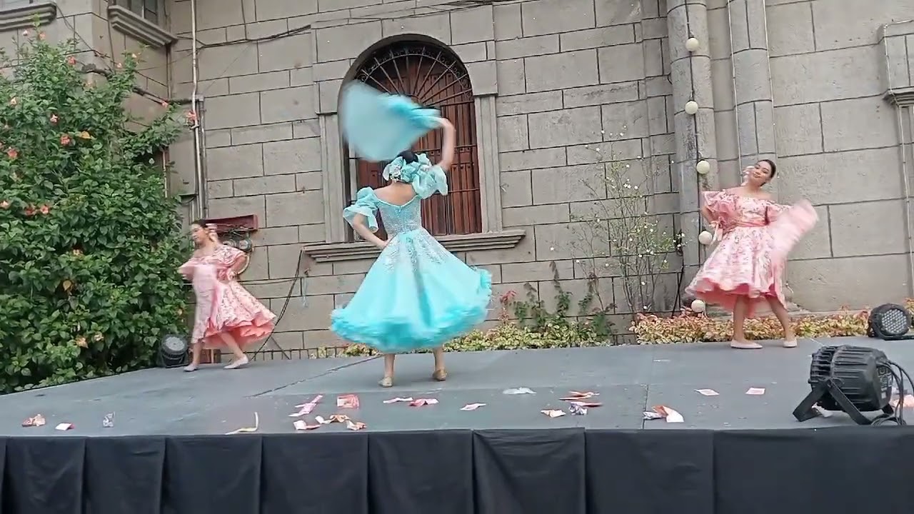 Salubong (2022): Pagsayaw ng Bati