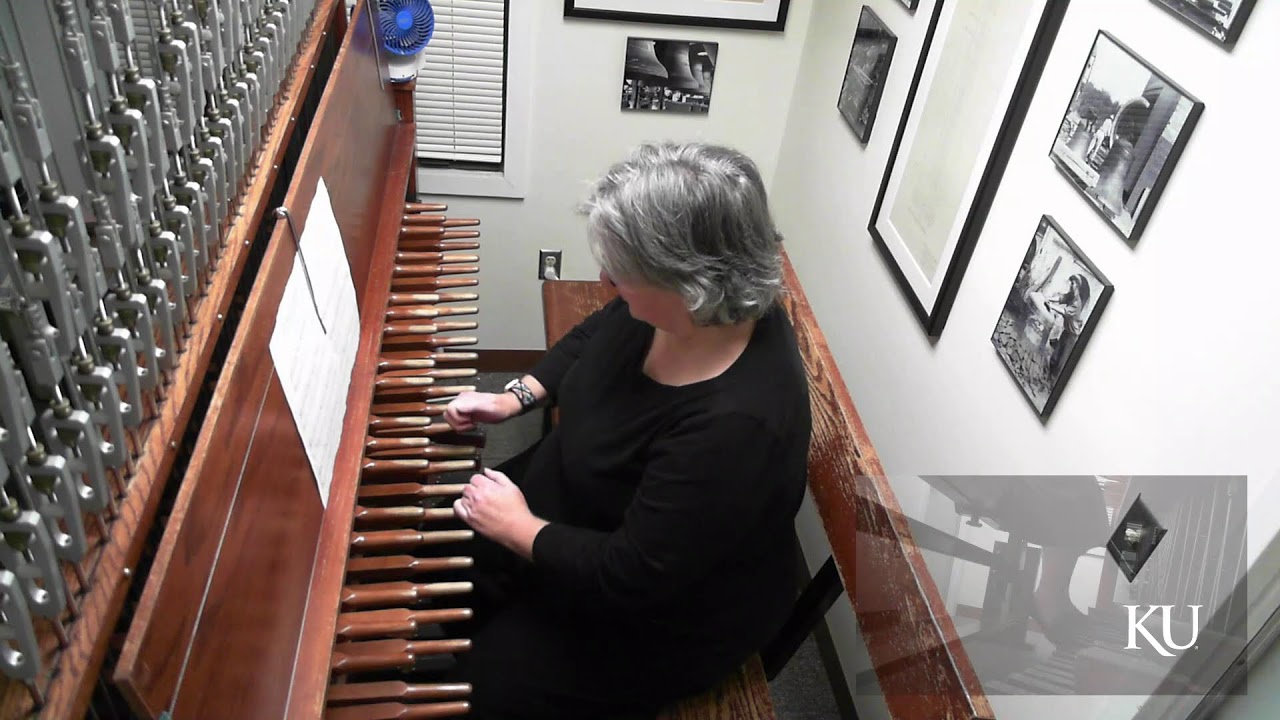 Concerts at the Campanile — 23 November 2025 (5:00 pm) — Elizabeth Berghout, University Carillonist