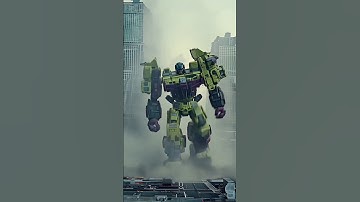 Optimus Prime vs Devastator: The City Standoff