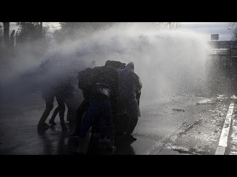 Столкновение мигрантов с полицией на греко-турецкой границе