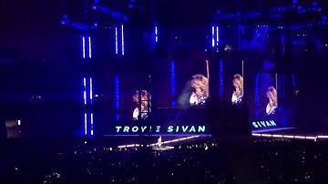 Taylor Swift introduces Troye Sivan | Reputation Stadium Tour | May 19, 2018 | Rose Bowl