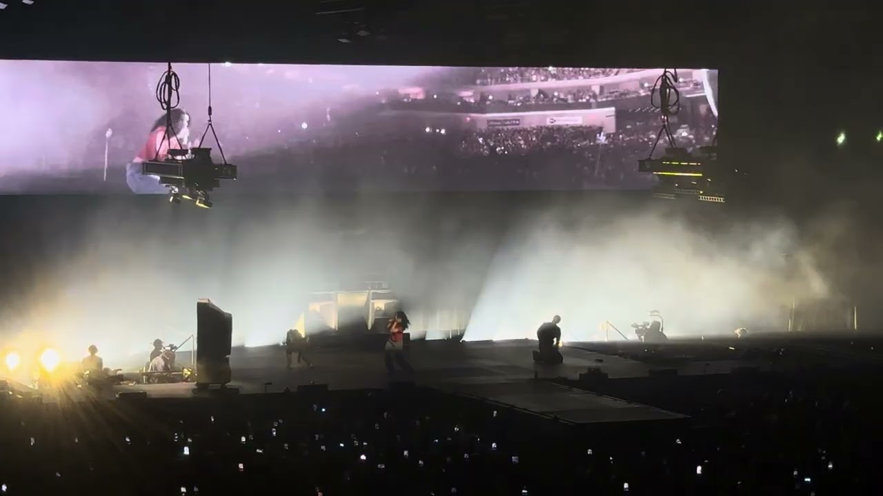 lorde - buzzcut season - live - ultrasound world tour - austin moody center 9/17/2025