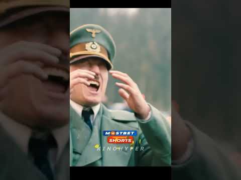 Гитлер попал в